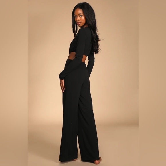 Black Long Sleeve Cutout Wide-Leg Jumpsuit - Picture 2 of 5